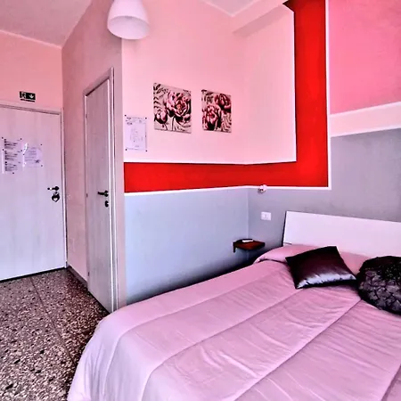 فندق مبيت وإفطار Mamma Giuliana 4*